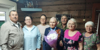 Участник Великой Отечественной войны и труженицы тыла Климовского поселения принимают поздравления с Днем Победы - Ибресинский район